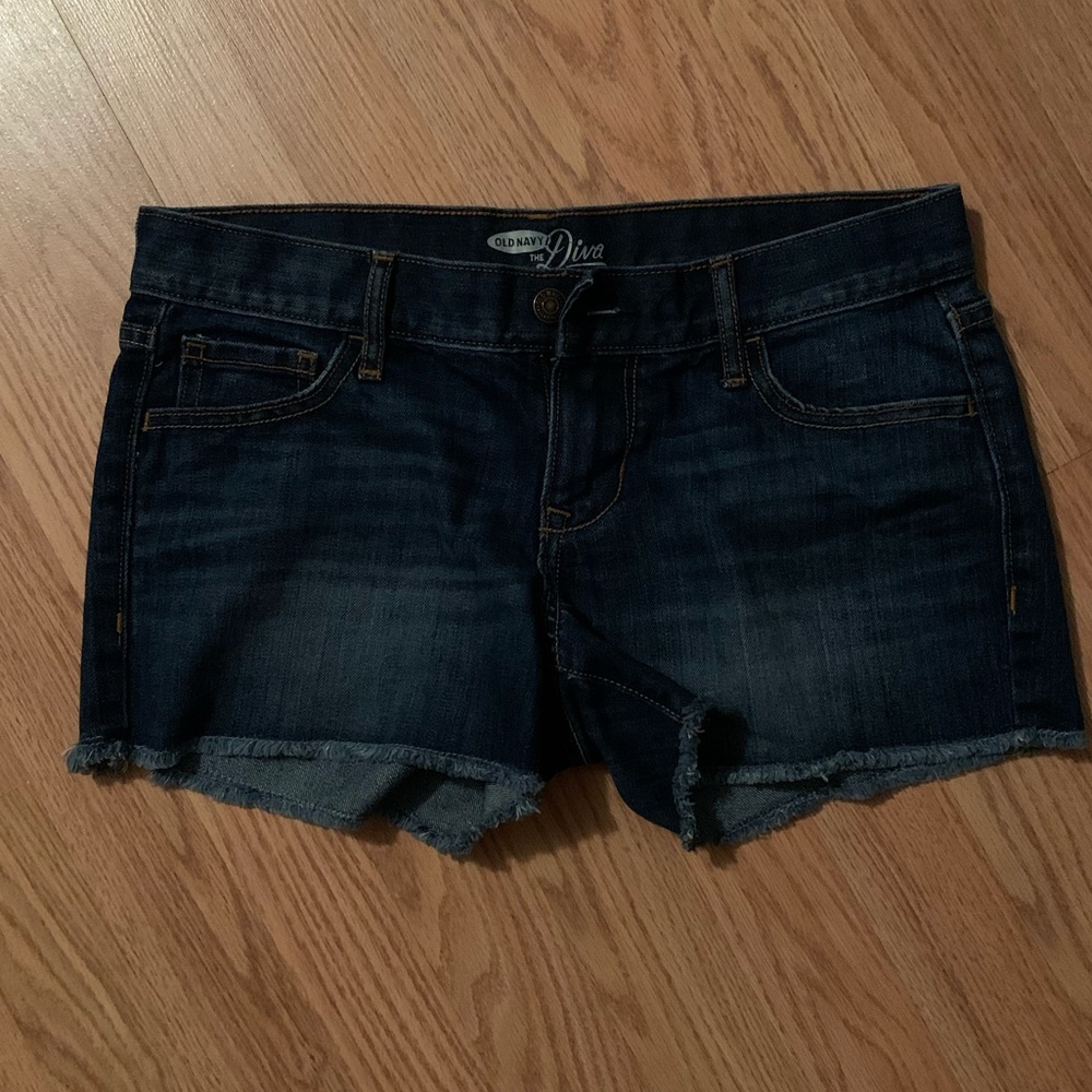 Women’s Dark Wash Denim Shorts